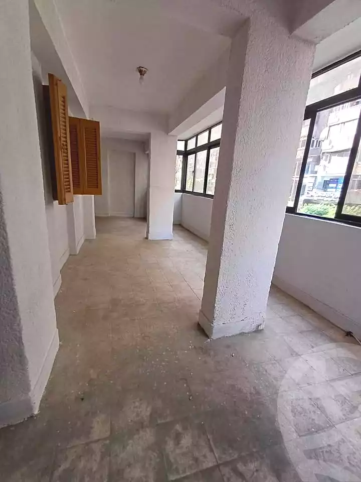 https://aqarmap.com.eg/ar/listing/6670924-for-rent-alexandria-sydy-bshr-sydy-bshr-bhry-khalil-hamada-st