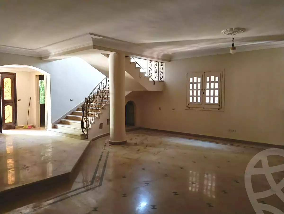 https://aqarmap.com.eg/ar/listing/6671401-for-sale-cairo-el-sheikh-zayed-city-compounds-hadayek-el-mohandiseen
