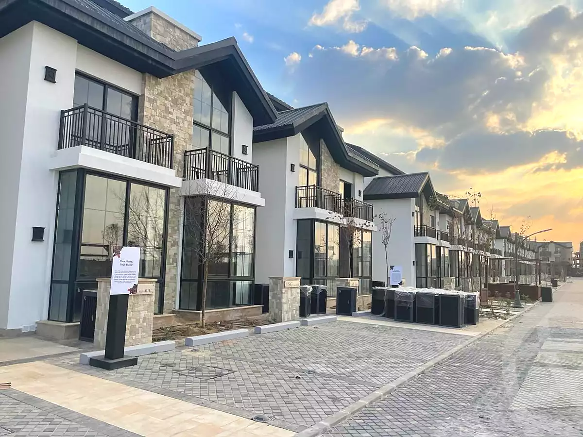 https://aqarmap.com.eg/ar/listing/6671762-for-sale-cairo-new-cairo-compounds-mwntn-fyw-y-syty-the-marq-mountain-view-icity