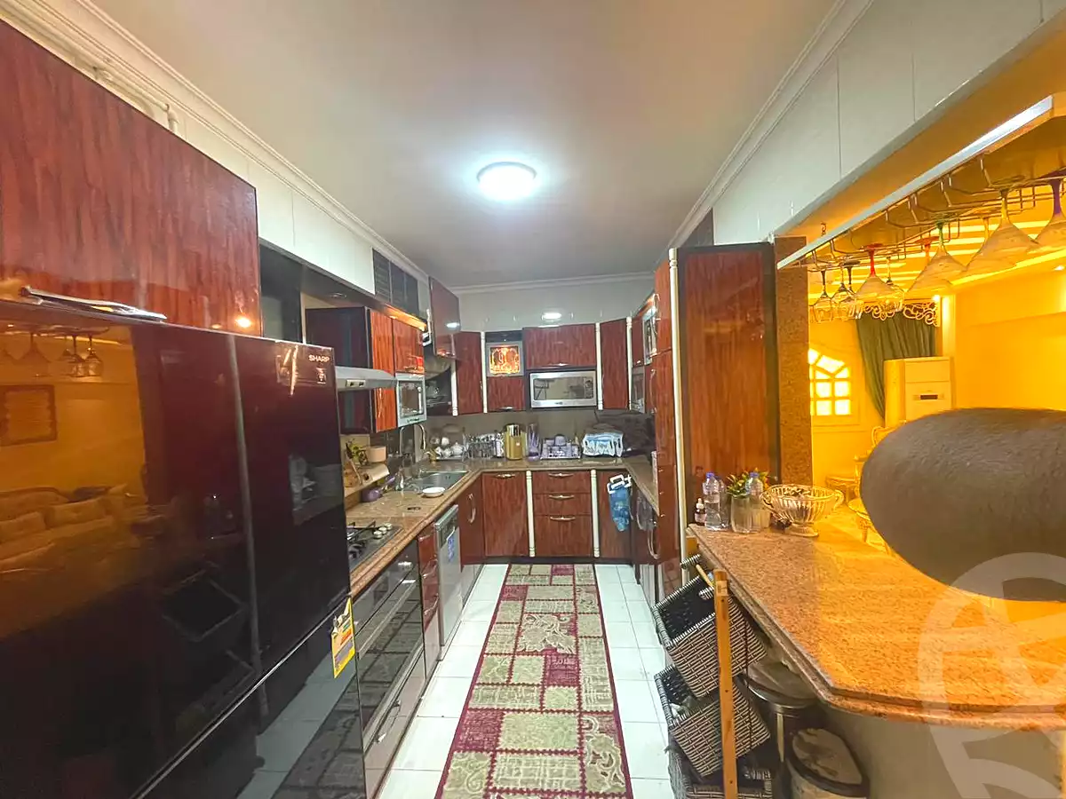 https://aqarmap.com.eg/ar/listing/6671878-for-sale-alexandria-lauran-mohammed-al-eqbal-st