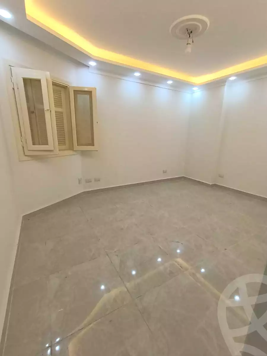 https://aqarmap.com.eg/ar/listing/6671890-for-sale-alexandria-smouha-mostafa-kamel-st
