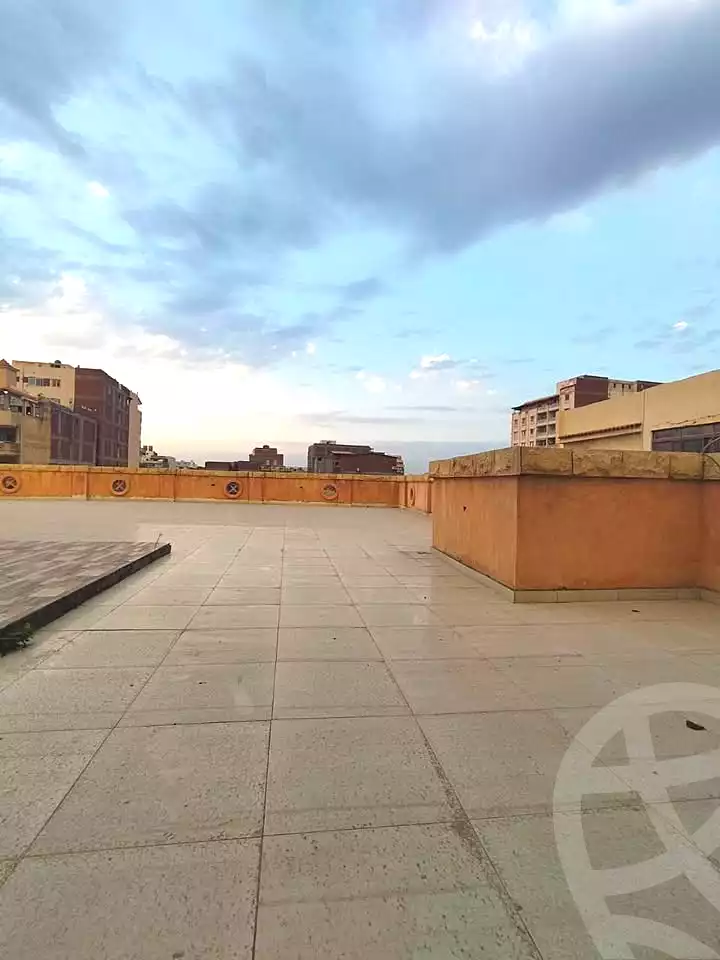 https://aqarmap.com.eg/ar/listing/6672162-for-sale-alexandria-l-jmy-lbytsh-mohamed-el-fardi-st