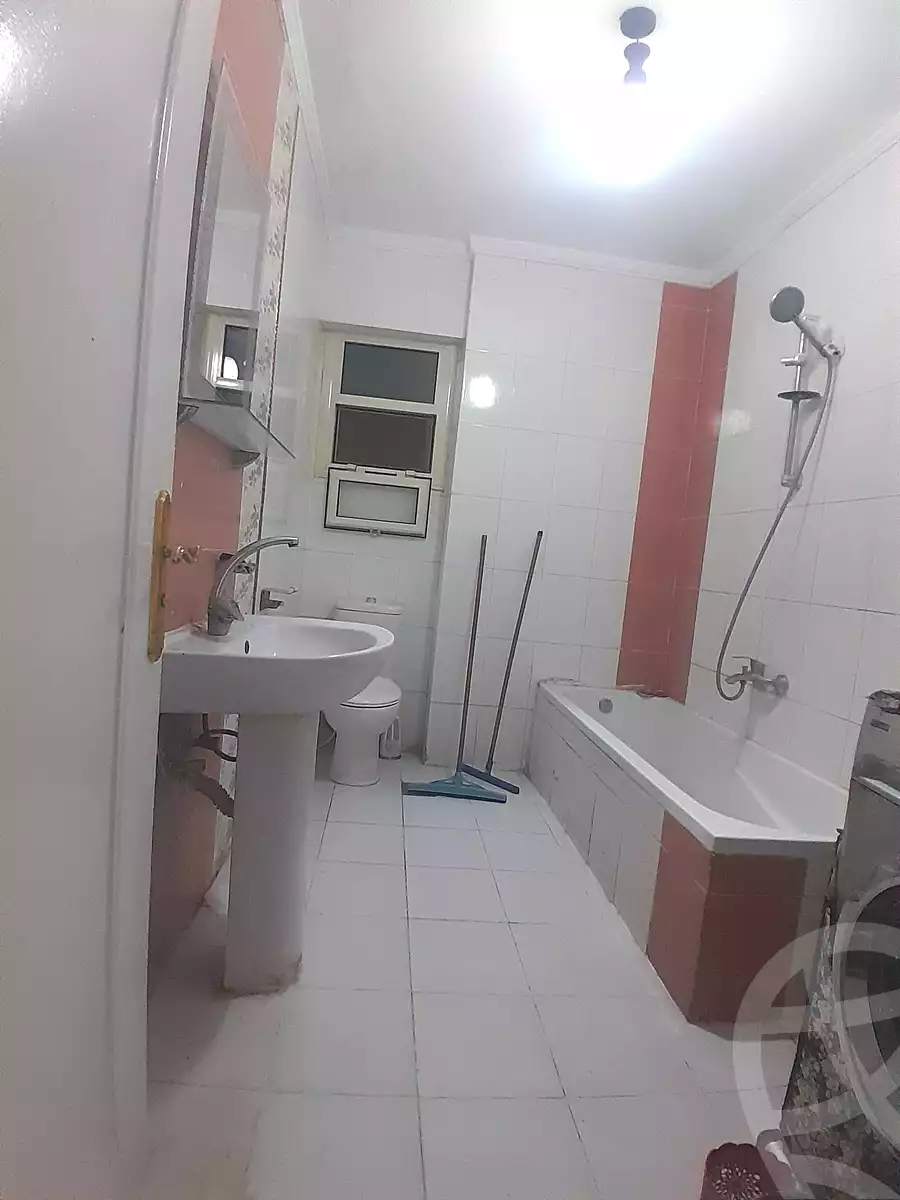 https://aqarmap.com.eg/en/listing/6672468-for-sale-alexandria-el-asafra-l-sfr-bhry
