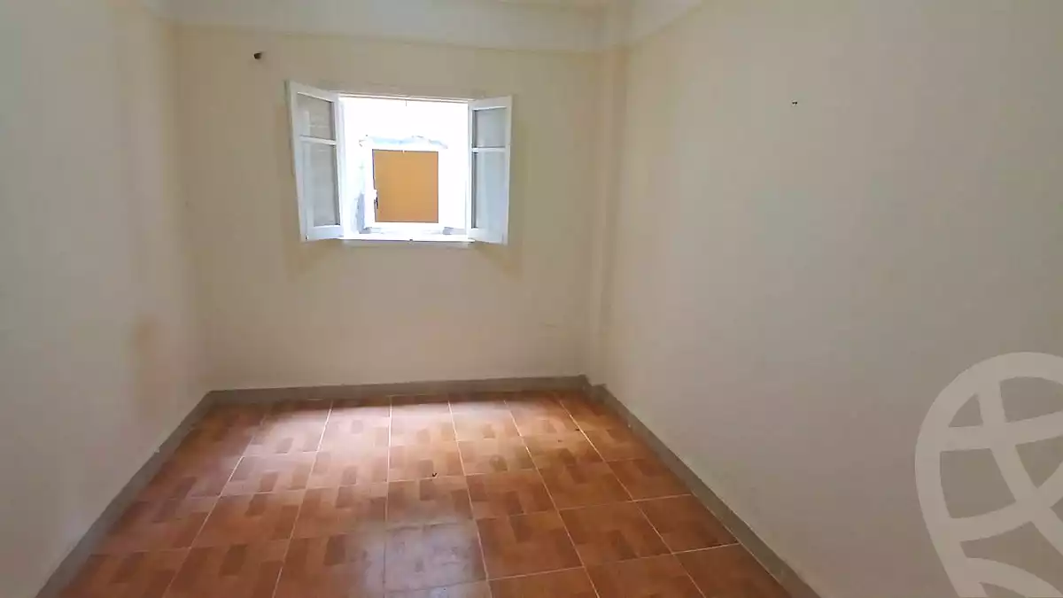 https://aqarmap.com.eg/en/listing/6672518-for-sale-alexandria-ganaklis