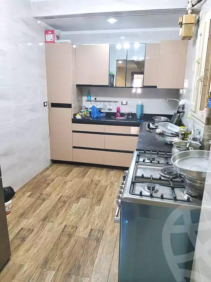 https://aqarmap.com.eg/ar/listing/6672645-for-sale-alexandria-sydy-bshr-sydy-bshr-bhry-gamal-abd-el-nasir-st