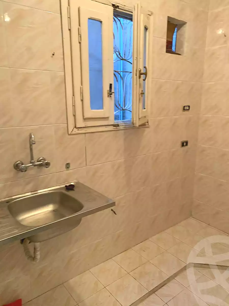https://aqarmap.com.eg/ar/listing/6672681-for-sale-alexandria-l-jmy-el-hanouvel-kasr-al-quiri-st-1