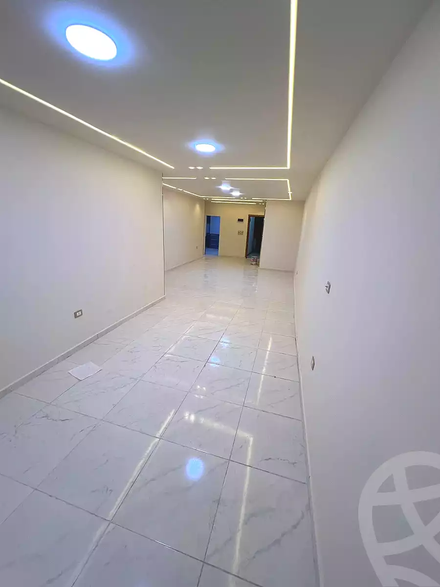 https://aqarmap.com.eg/ar/listing/6672829-for-sale-alexandria-lsywf-abd-el-fattah-el-shashaei-st