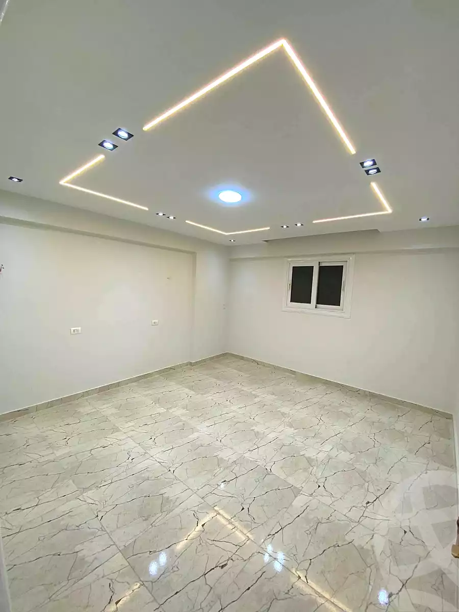 https://aqarmap.com.eg/ar/listing/6672895-for-sale-alexandria-l-jmy-lbytsh-el-reyad-st