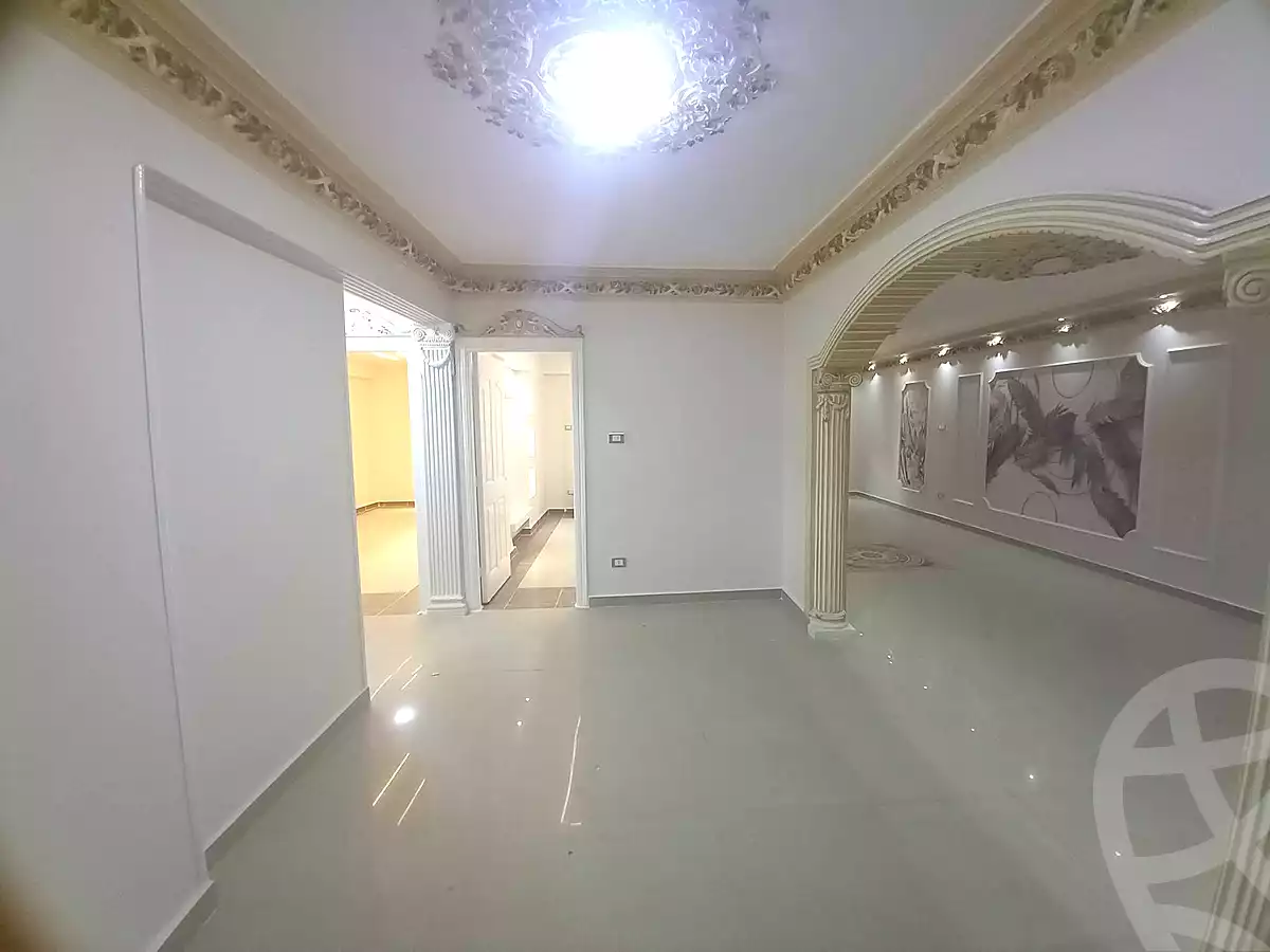 https://aqarmap.com.eg/ar/listing/6673860-for-sale-alexandria-sydy-bshr-sydy-bshr-bhry-ali-hipa-st