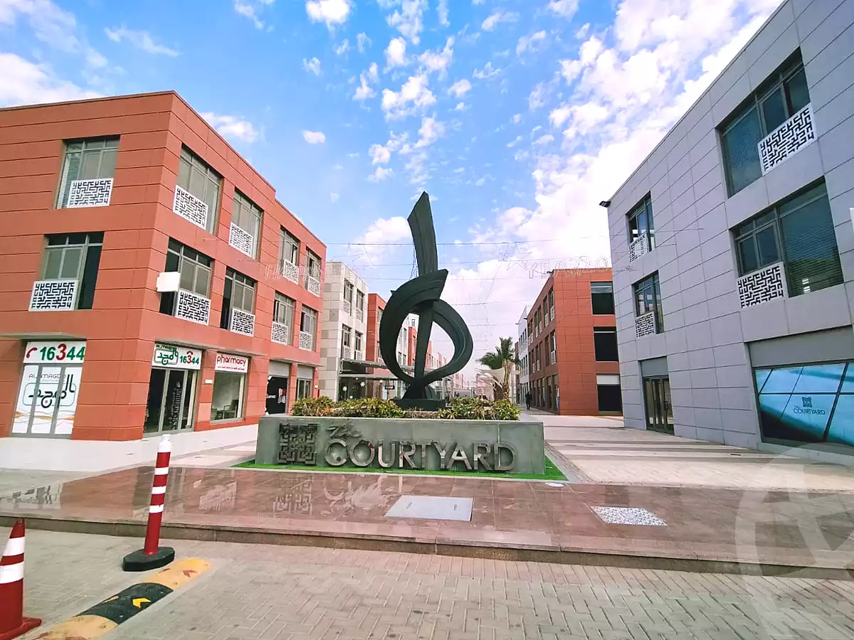https://aqarmap.com.eg/ar/listing/6674091-for-rent-cairo-el-sheikh-zayed-city-compounds-the-courtyard-mall-dorra