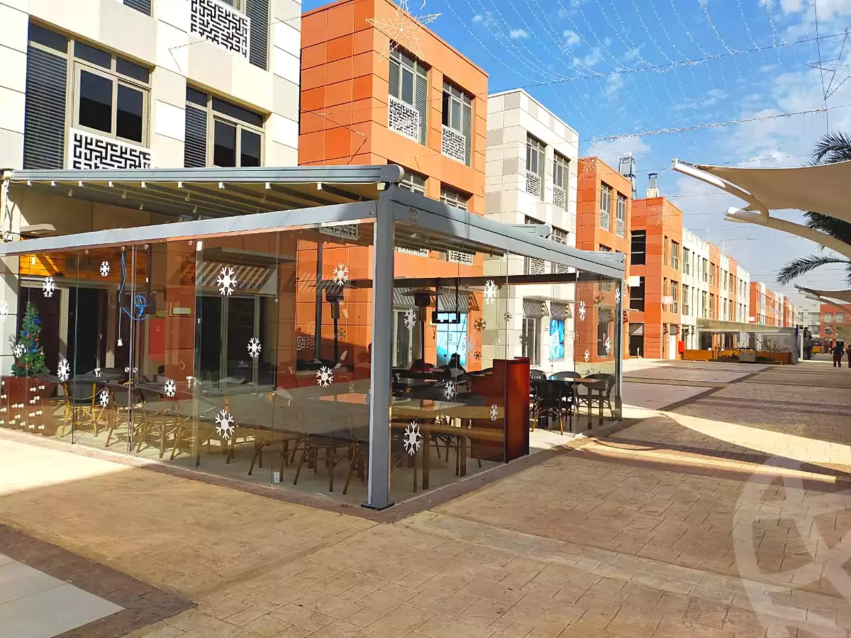 https://aqarmap.com.eg/ar/listing/6674091-for-rent-cairo-el-sheikh-zayed-city-compounds-the-courtyard-mall-dorra