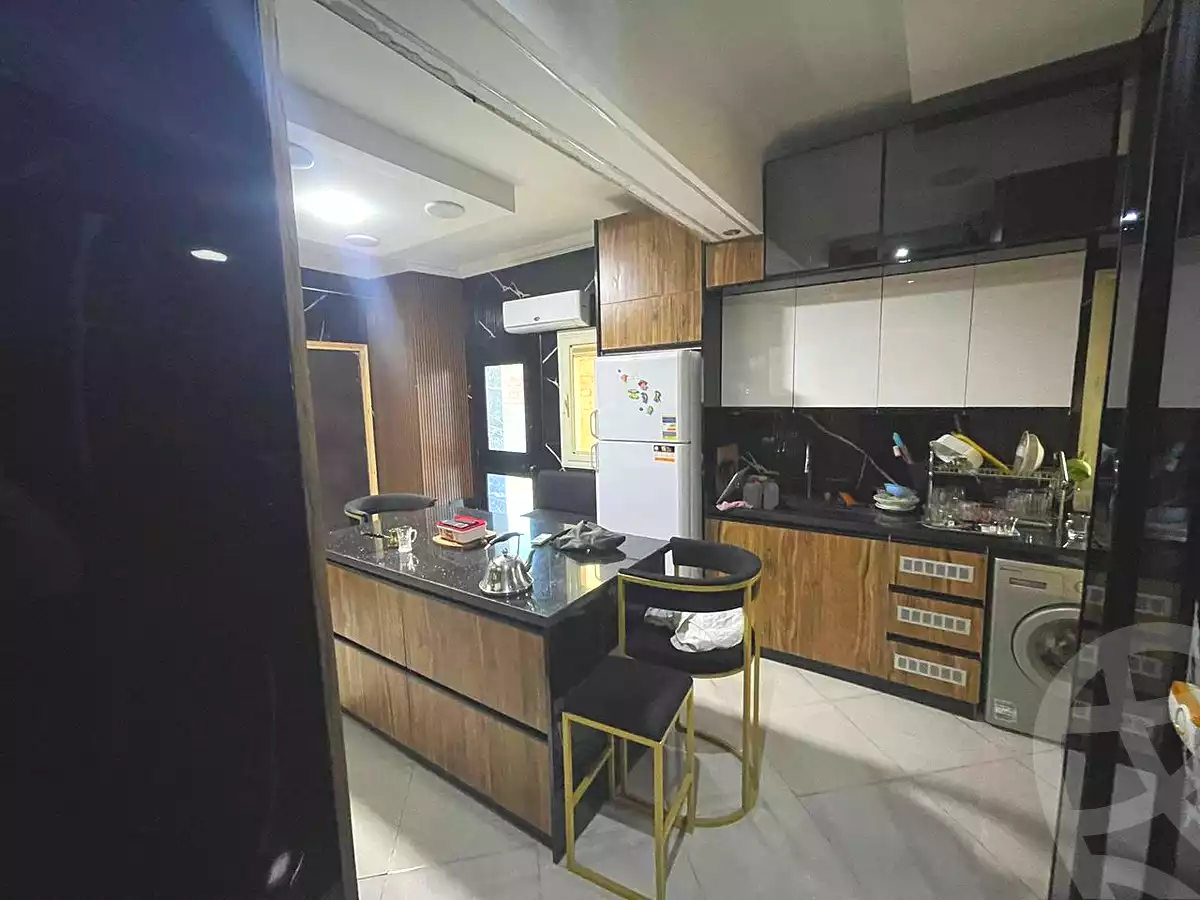 https://aqarmap.com.eg/en/listing/6674343-for-sale-cairo-new-cairo-compounds-el-koronfel-heights