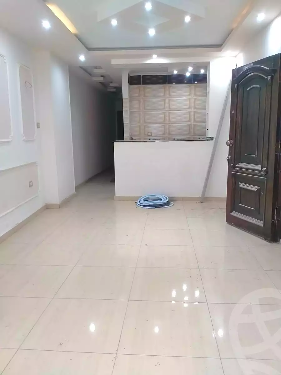 https://aqarmap.com.eg/en/listing/6674773-for-sale-alexandria-camp-cesar