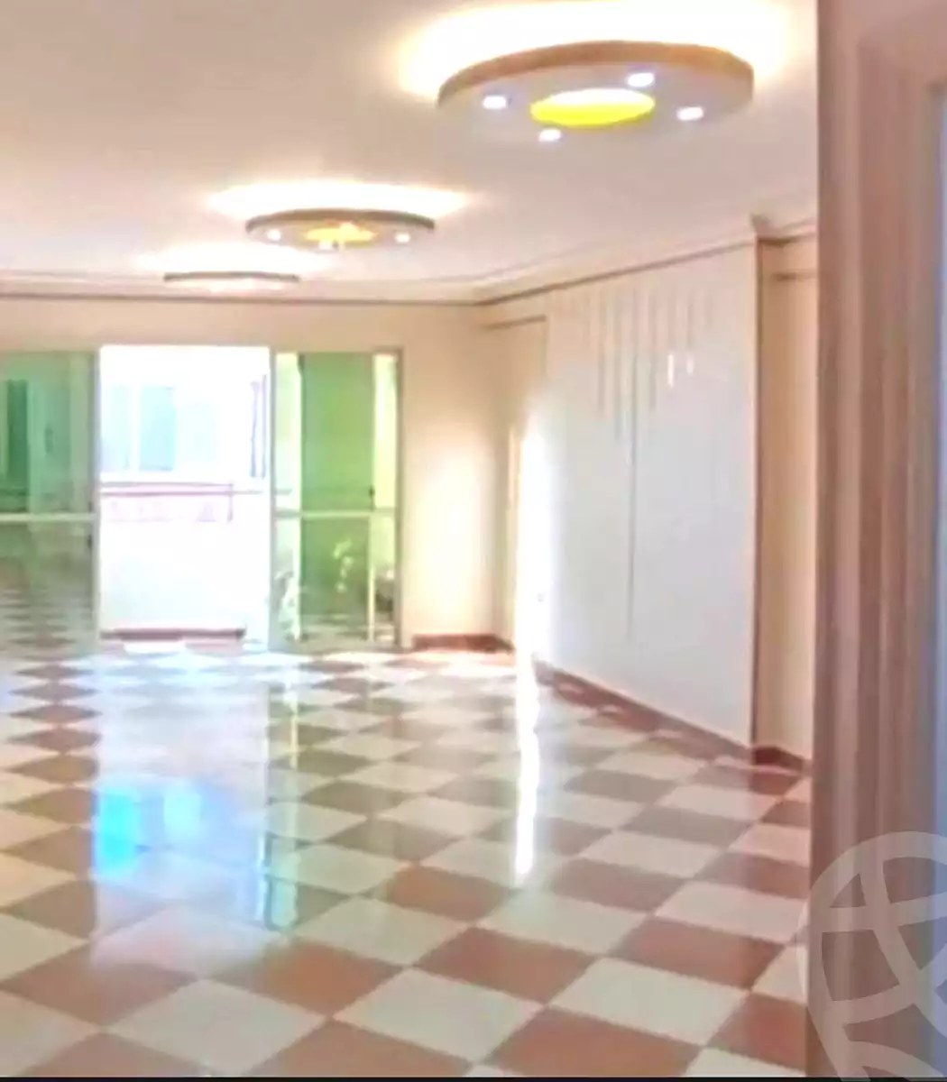 https://aqarmap.com.eg/ar/listing/6674843-for-sale-cairo-el-haram-shareaa-el-haram