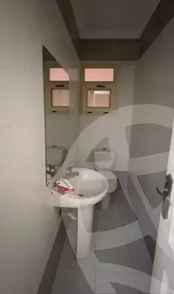 https://aqarmap.com.eg/ar/listing/6674871-for-rent-alexandria-smouha-mohammed-fawzi-moaz-st