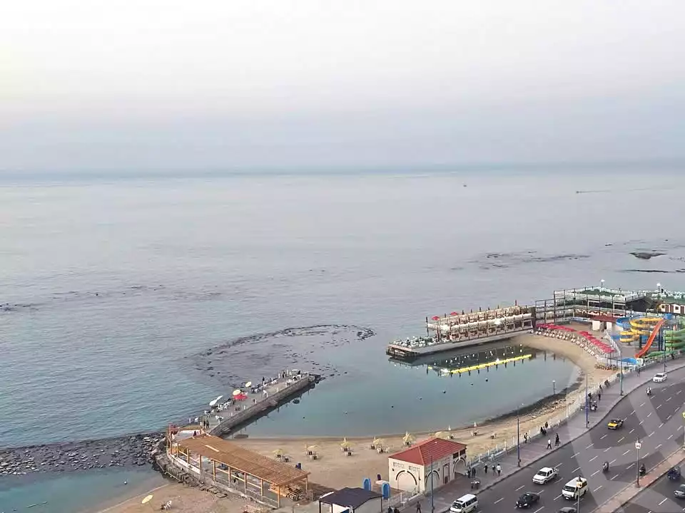 https://aqarmap.com.eg/ar/listing/6675274-for-sale-alexandria-el-asafra-l-sfr-bhry