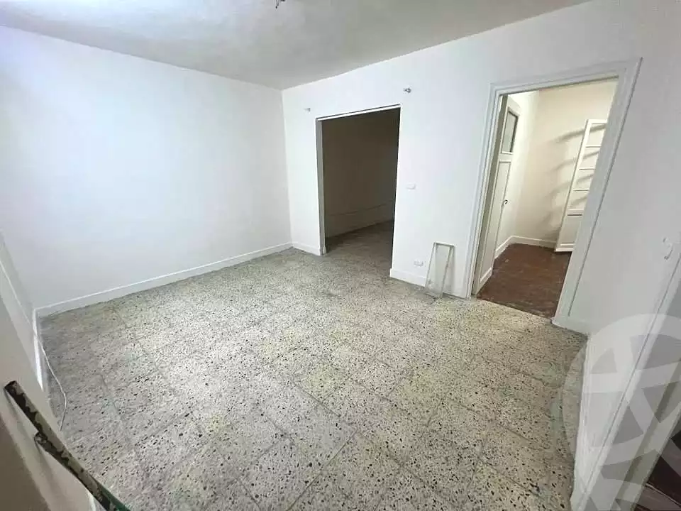 https://aqarmap.com.eg/en/listing/6675408-for-rent-alexandria-sydy-bshr