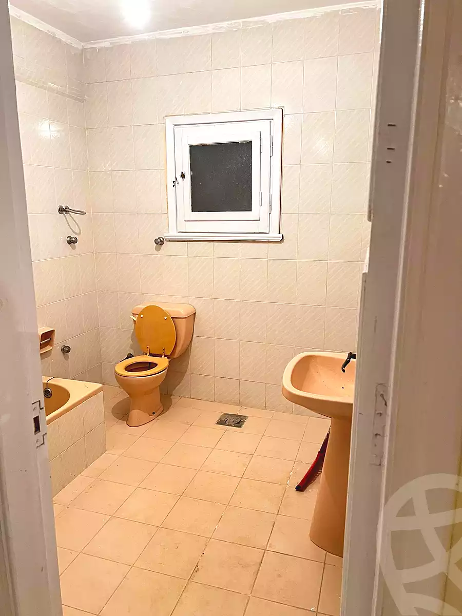 https://aqarmap.com.eg/en/listing/6675447-for-rent-alexandria-l-jmy-lbytsh-princess-st