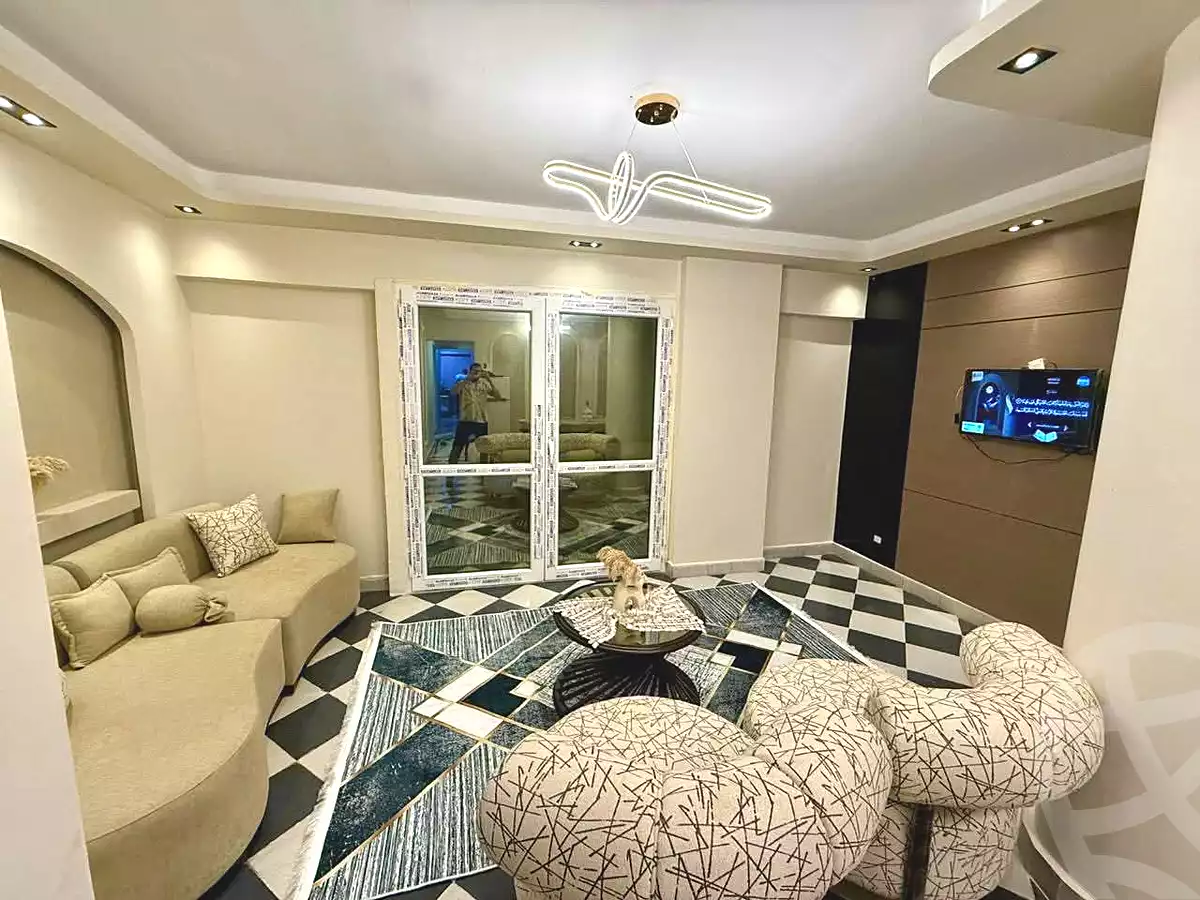 https://aqarmap.com.eg/ar/listing/6675552-for-sale-alexandria-miami-salah-al-din-shaban-st