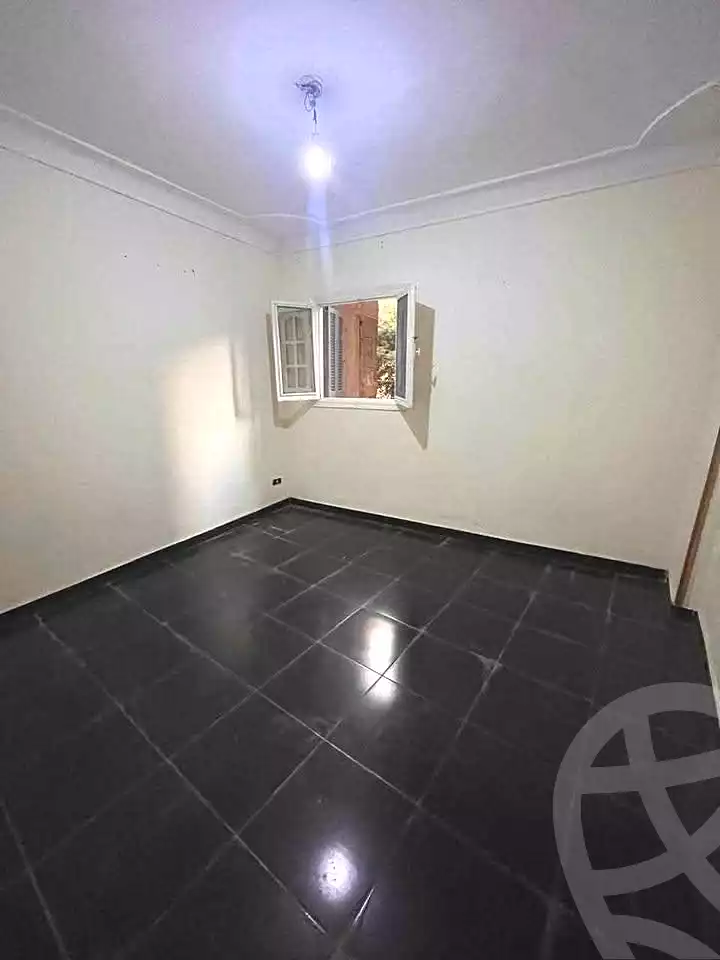 https://aqarmap.com.eg/ar/listing/6675736-for-sale-alexandria-l-jmy-lbytsh-ibrahim-othman-st