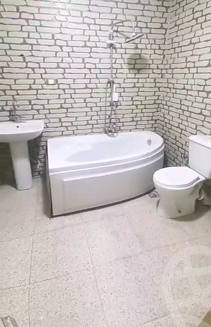 https://aqarmap.com.eg/en/listing/6676080-for-rent-cairo-faisal-el-lebeny