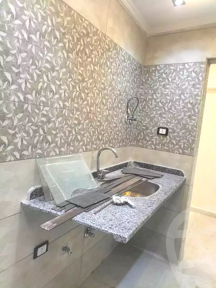 https://aqarmap.com.eg/ar/listing/6676124-for-sale-alexandria-l-jmy-lbytsh-al-kaada-st
