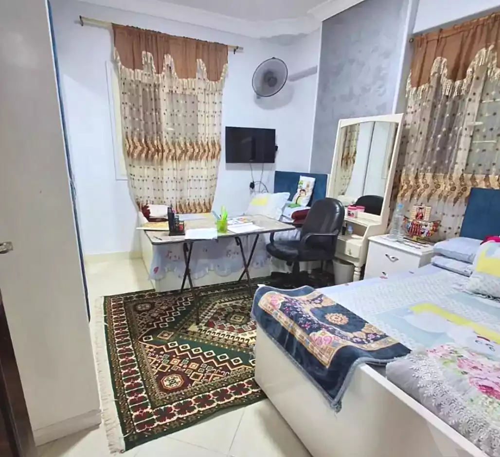 https://aqarmap.com.eg/ar/listing/6676268-for-sale-alexandria-l-jmy-lbytsh-ibrahim-othman-st