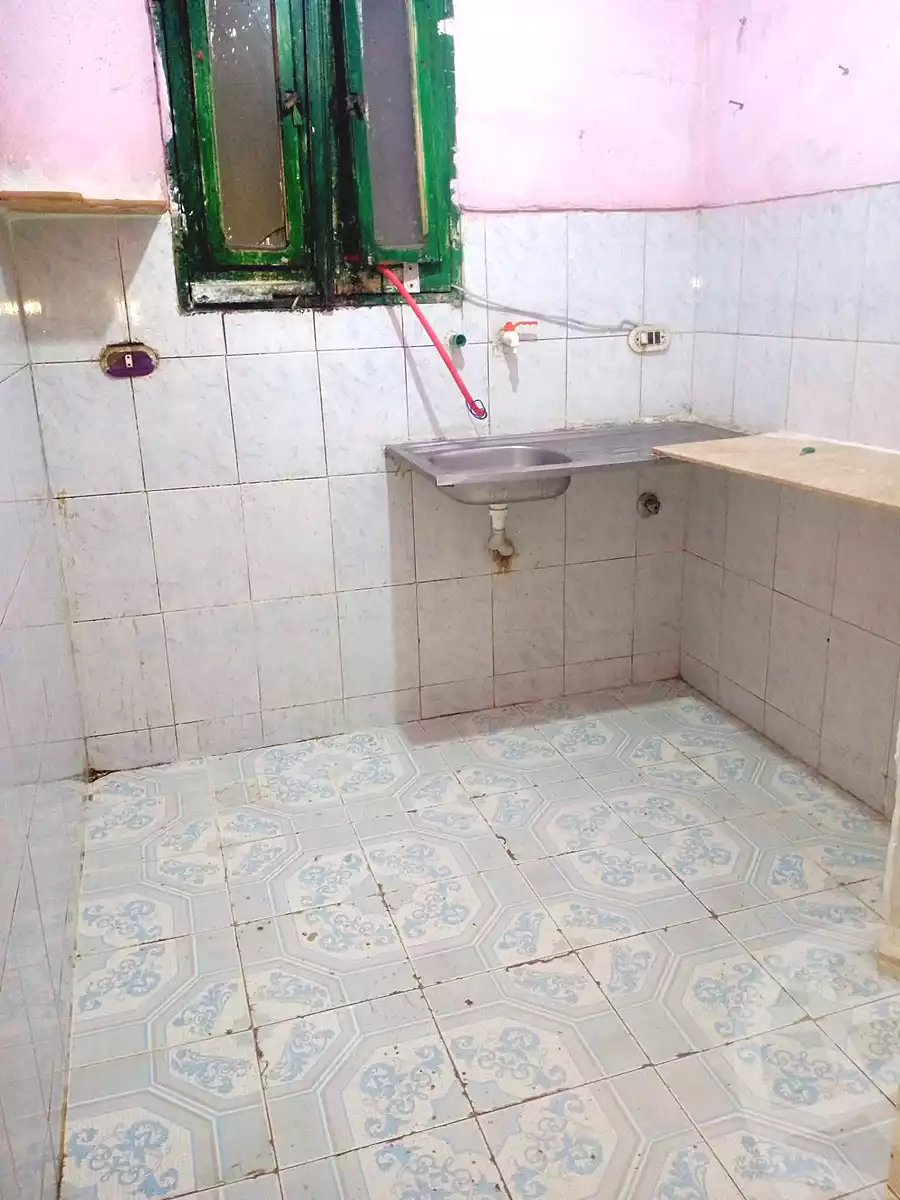 https://aqarmap.com.eg/en/listing/6676488-for-rent-alexandria-l-jmy-l-jmy-lbhry-salem-eid-st