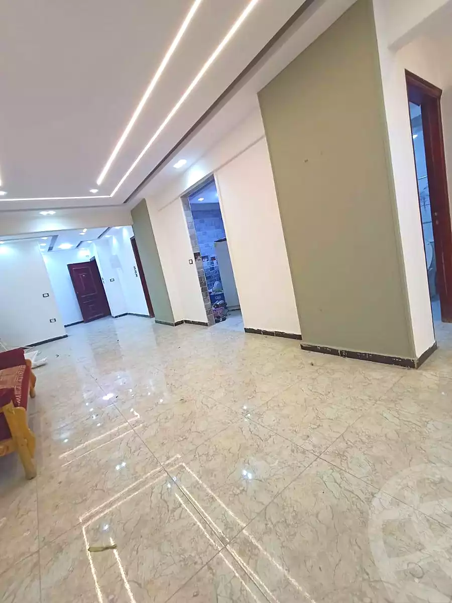 https://aqarmap.com.eg/ar/listing/6676865-for-sale-cairo-helwan-mohamed-sayed-ahmed-st