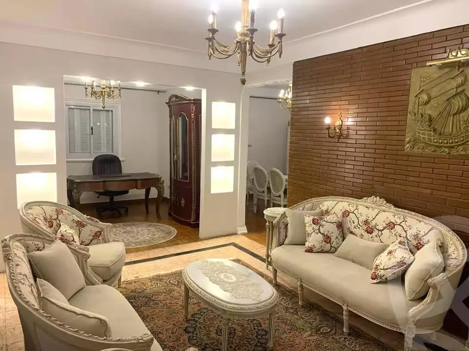 https://aqarmap.com.eg/en/listing/6677014-for-sale-alexandria-moharram-bey-el-rasafa-st