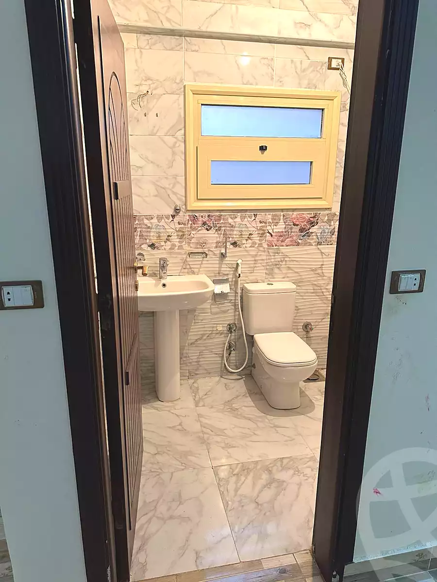 https://aqarmap.com.eg/en/listing/6677967-for-rent-cairo-6th-of-october-central-axis
