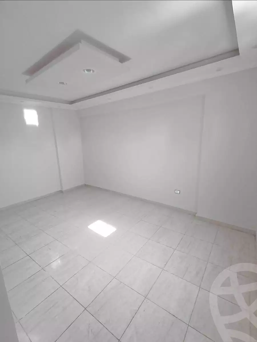 https://aqarmap.com.eg/ar/listing/6678344-for-sale-alexandria-sydy-bshr-sydy-bshr-bhry-khalil-hamada-st