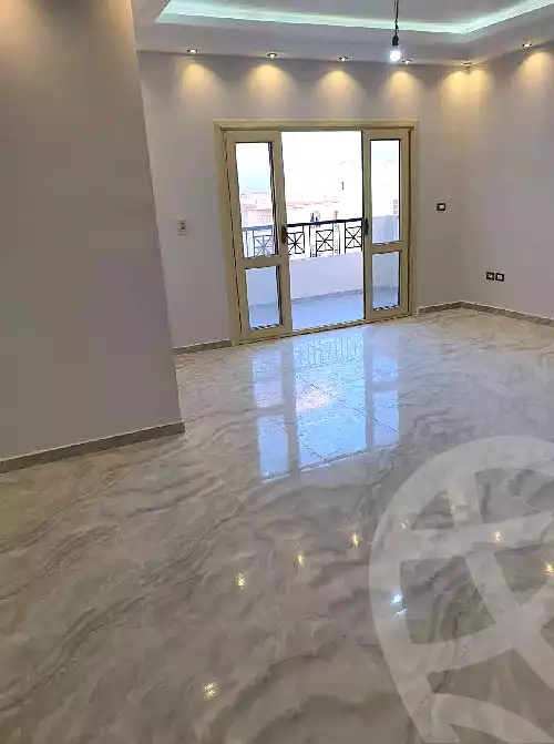 https://aqarmap.com.eg/en/listing/6679387-for-sale-cairo-el-sheikh-zayed-city-compounds-el-khamayel