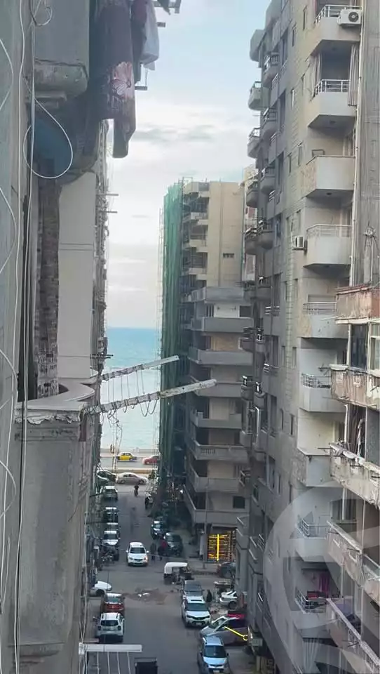 https://aqarmap.com.eg/ar/listing/6679464-for-sale-alexandria-sydy-bshr-sydy-bshr-bhry
