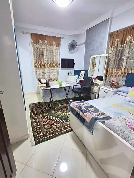 https://aqarmap.com.eg/ar/listing/6679469-for-sale-alexandria-l-jmy-lbytsh-ibrahim-othman-st