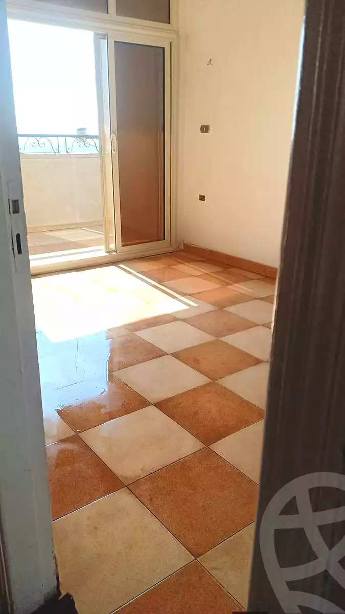 https://aqarmap.com.eg/ar/listing/6679528-for-rent-cairo-helwan-helwan-el-sharkeya-heidar-st