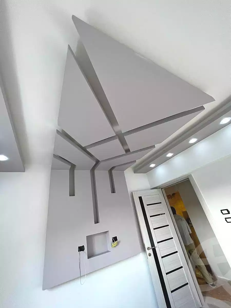 https://aqarmap.com.eg/en/listing/6679823-for-sale-cairo-el-sheikh-zayed-city-el-hay-elawel-street-10