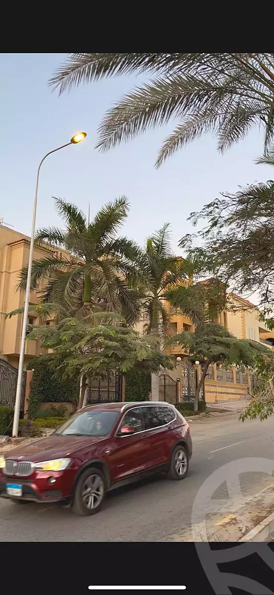 https://aqarmap.com.eg/ar/listing/6679843-for-sale-cairo-6th-of-october-garb-someed-neighborhood-1st