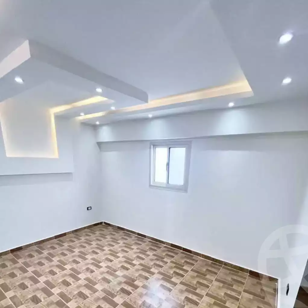 https://aqarmap.com.eg/en/listing/6679936-for-sale-alexandria-lsywf-el-falki