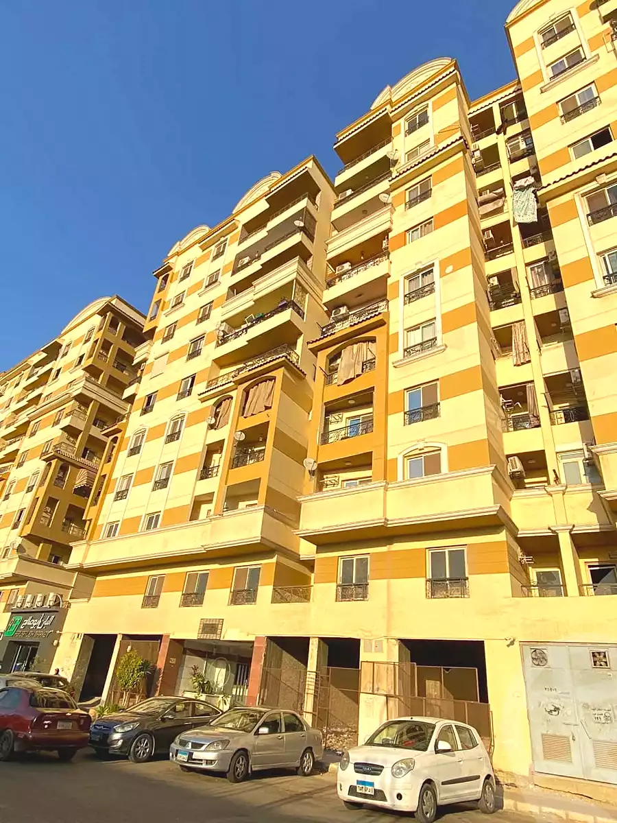 https://aqarmap.com.eg/ar/listing/6680362-for-sale-cairo-hadayek-el-koba-saraya-el-kobba