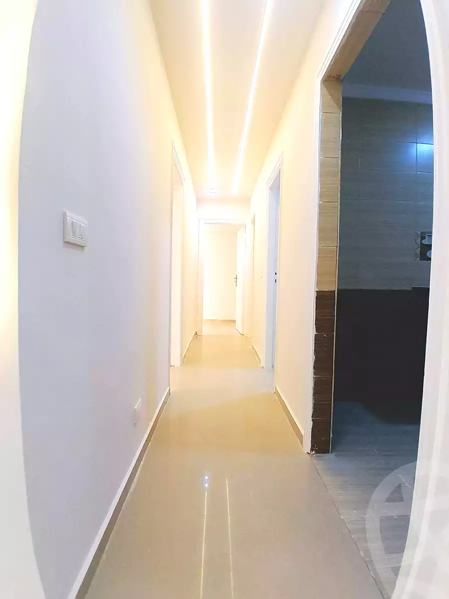 https://aqarmap.com.eg/ar/listing/6680491-for-sale-alexandria-el-asafra-l-sfr-bhry