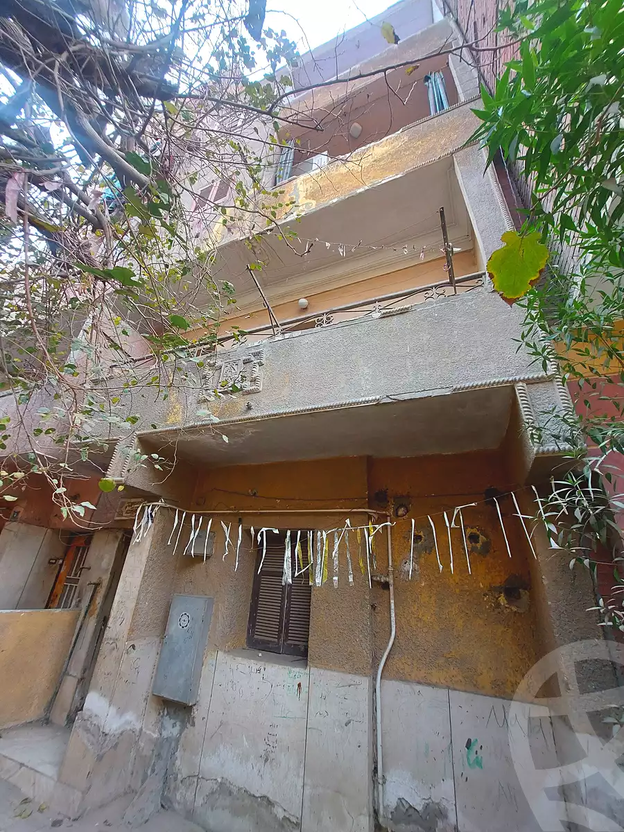 https://aqarmap.com.eg/ar/listing/6681278-for-sale-cairo-helwan-el-shareaa-el-sharby-st