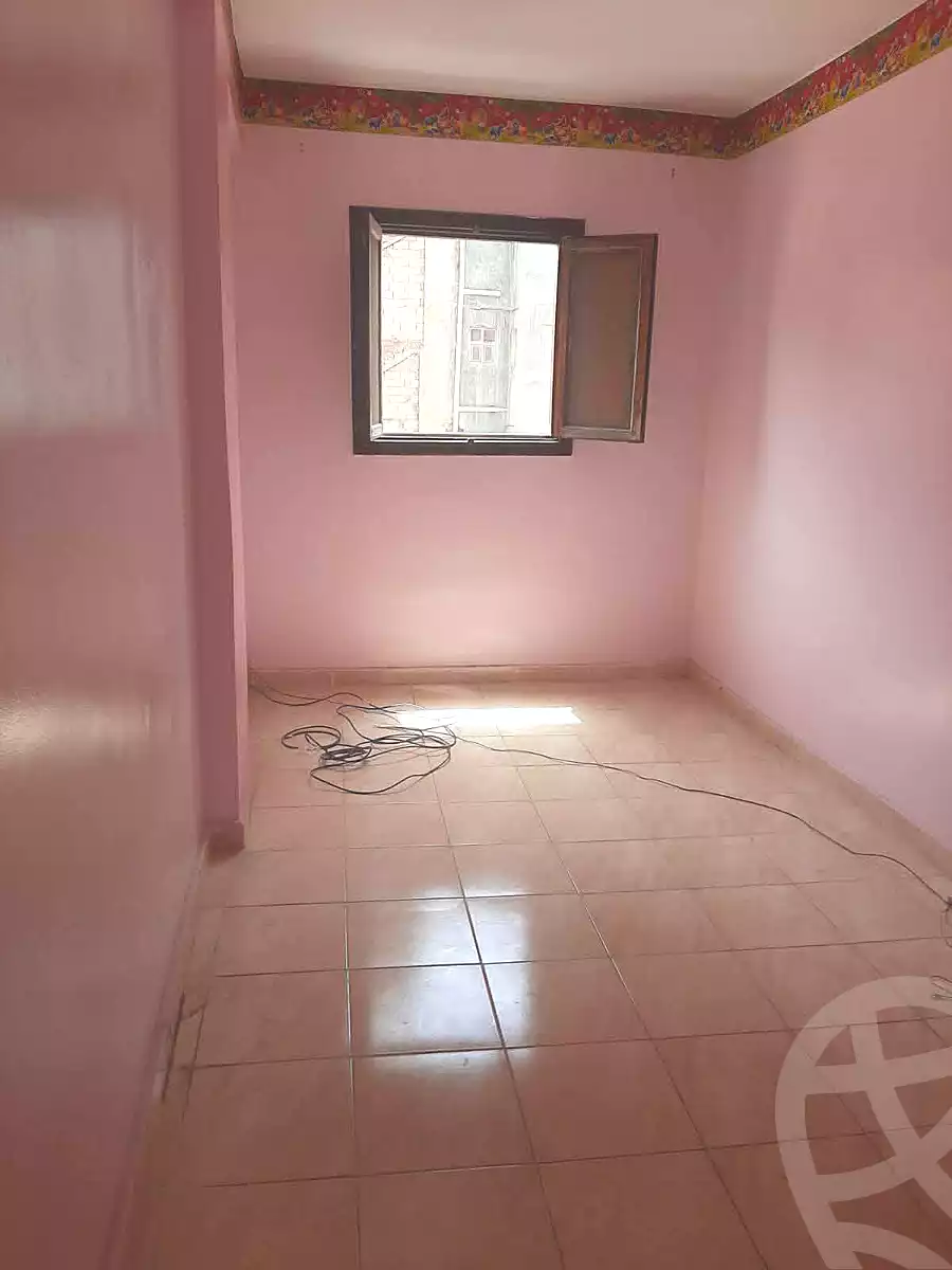 https://aqarmap.com.eg/ar/listing/6681396-for-sale-alexandria-moharram-bey-ibn-zahroon-st