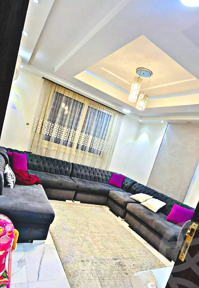 https://aqarmap.com.eg/ar/listing/6681656-for-sale-cairo-helwan-helwan-el-sharkeya-zaki-hawas-st