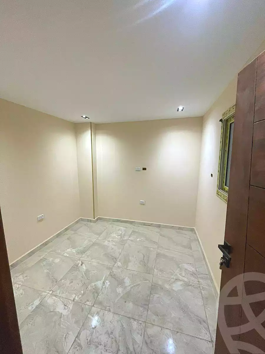 https://aqarmap.com.eg/ar/listing/6681723-for-sale-cairo-el-zaytun-lzytwn-lbhry-shr-mnyr