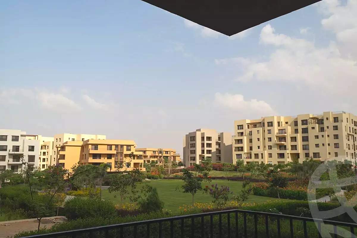 https://aqarmap.com.eg/ar/listing/6682083-for-sale-cairo-6th-of-october-hadaeq-october-kmbwnd-fy-hdyq-ktwbr-o-west-park-side-o-west-compound