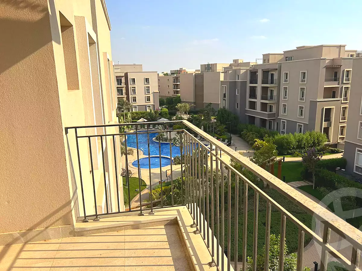 https://aqarmap.com.eg/en/listing/6682103-for-sale-cairo-6th-of-october-compounds-october-plaza