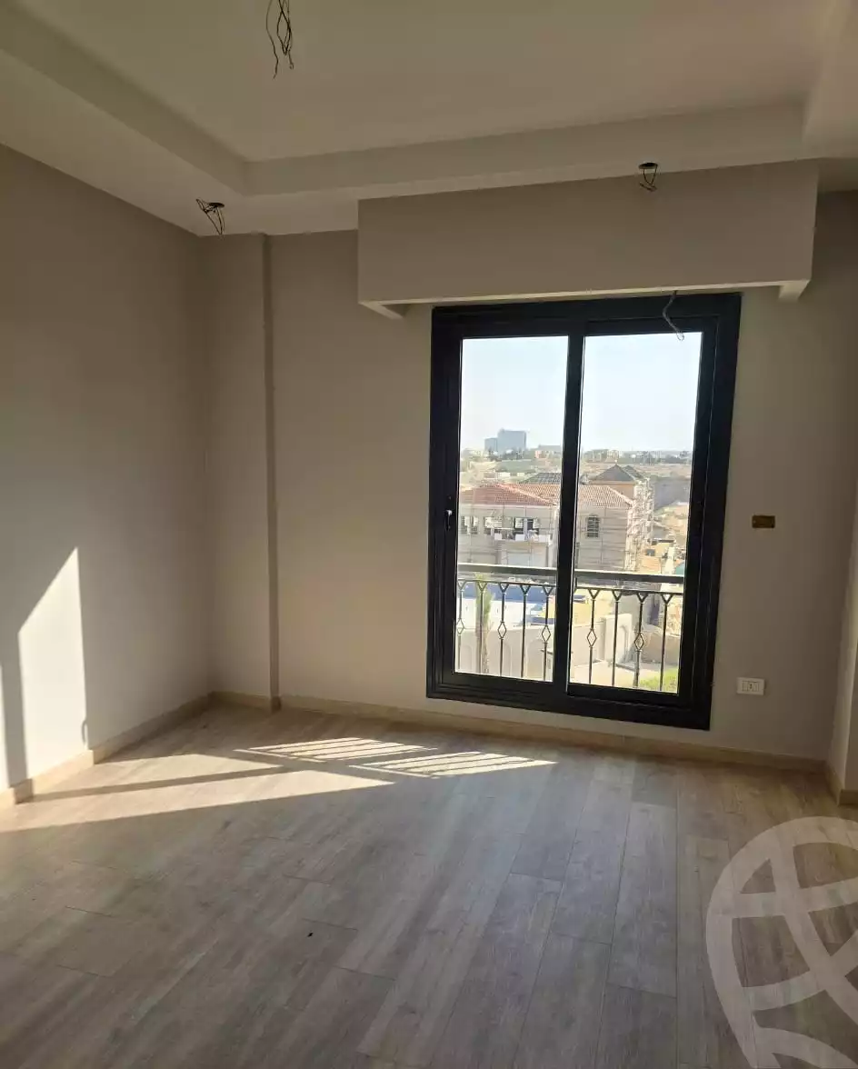 https://aqarmap.com.eg/en/listing/6682550-for-rent-cairo-el-sheikh-zayed-city-compounds-kmbwnd-fyldj-wyst-dr-llttwyr