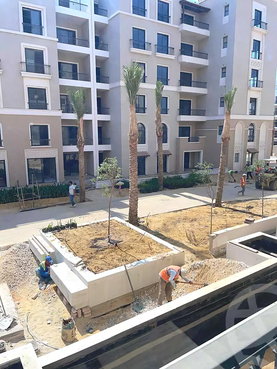 https://aqarmap.com.eg/ar/listing/6683222-for-rent-cairo-el-sheikh-zayed-city-compounds-kmbwnd-fyldj-wyst-dr-llttwyr