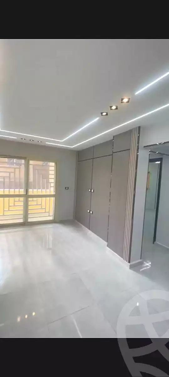 https://aqarmap.com.eg/ar/listing/6684326-for-sale-cairo-6th-of-october-hadaeq-october-kmbwnd-fy-hdyq-ktwbr-djlh-blmz-m-mr-lmrshdy